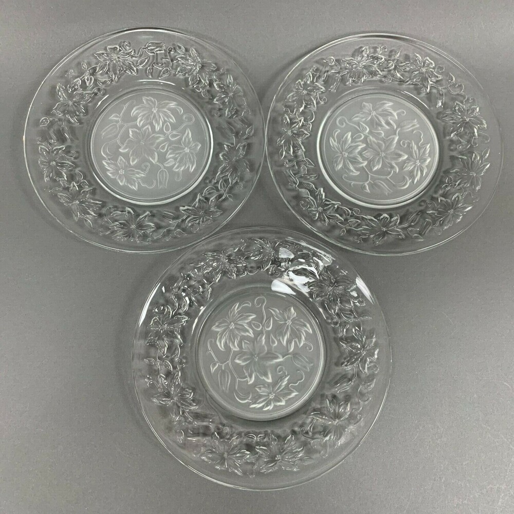 Princess House Fantasia Salad Plates Christmas Poinsettia Glass VGC Lot of 3